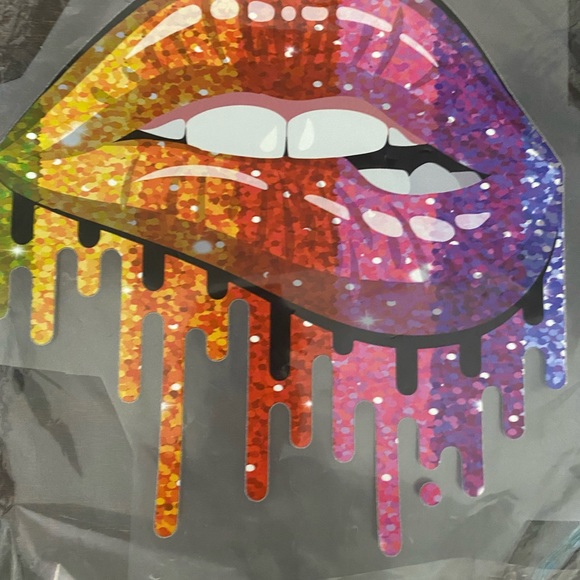 Iron on Lip Decals - Picture 3 of 4